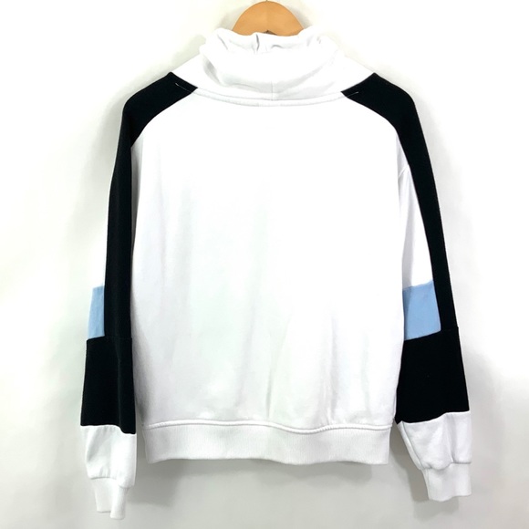 ♻️DONATED 5-1-25♻️ PINK Victoria’s Secret Cowl Neck Sweatshirt - Picture 4 of 5